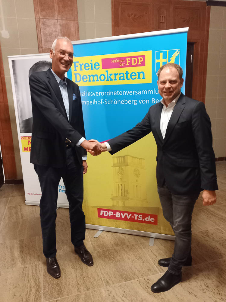 FDP Landesvorsitzender FDP Berlin Christoph Meyer und FDP BVV Vorsitzender Axel Bering